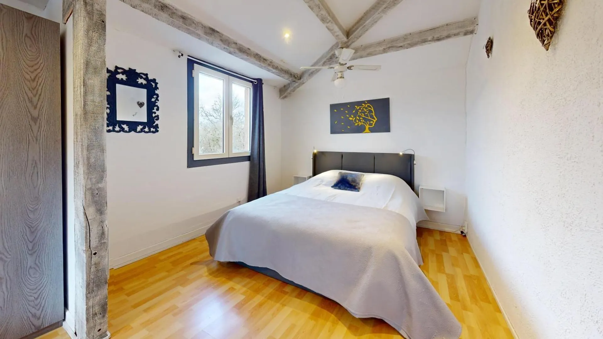 Le Clos Des Dryades G Vers  Bed and Breakfast Vers (Lot)